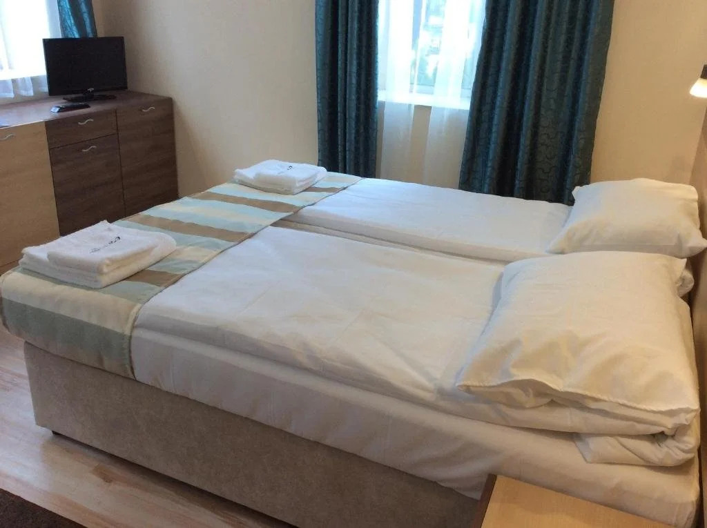 City House Family Hotel & Restaurant