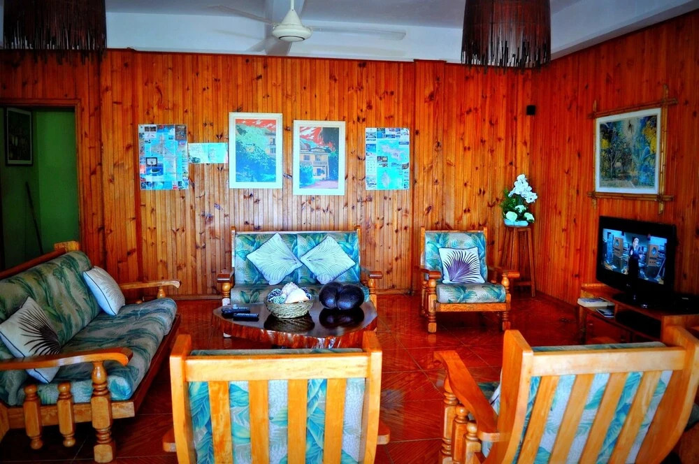 Villa With 6 Bedrooms in Au Cap, With Wonderful sea View, Private Pool