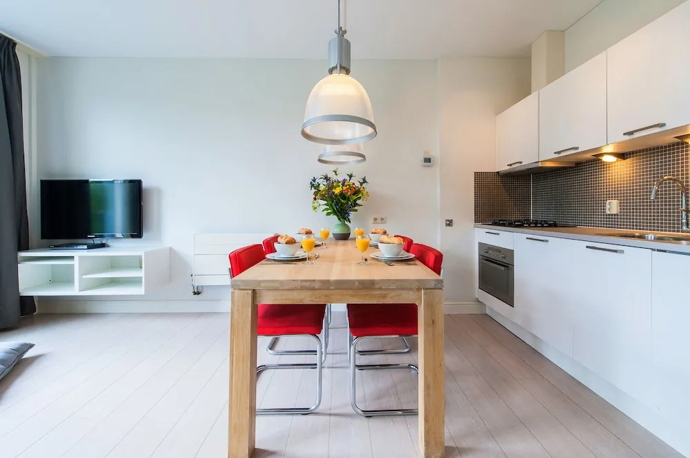 Short Stay Group Dapper Market Serviced Apartments Amsterdam