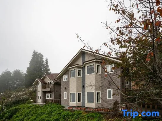 Xinleyuan Leisure Farm House