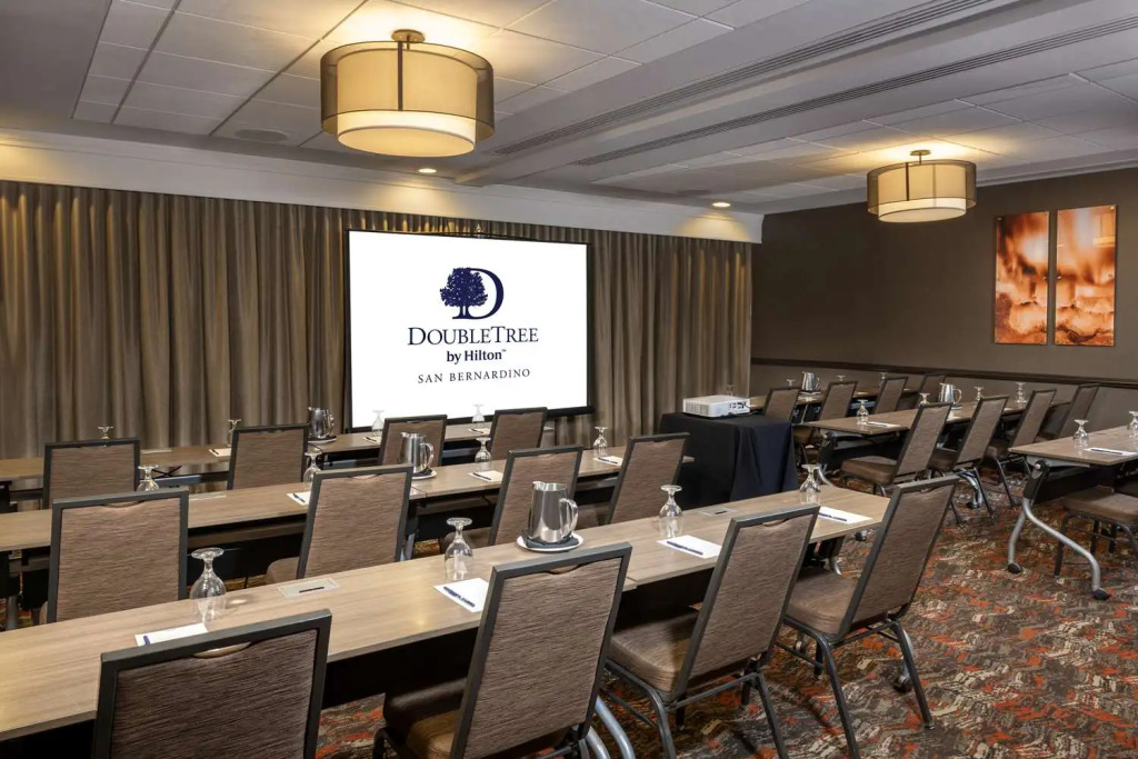 DoubleTree by Hilton San Bernardino