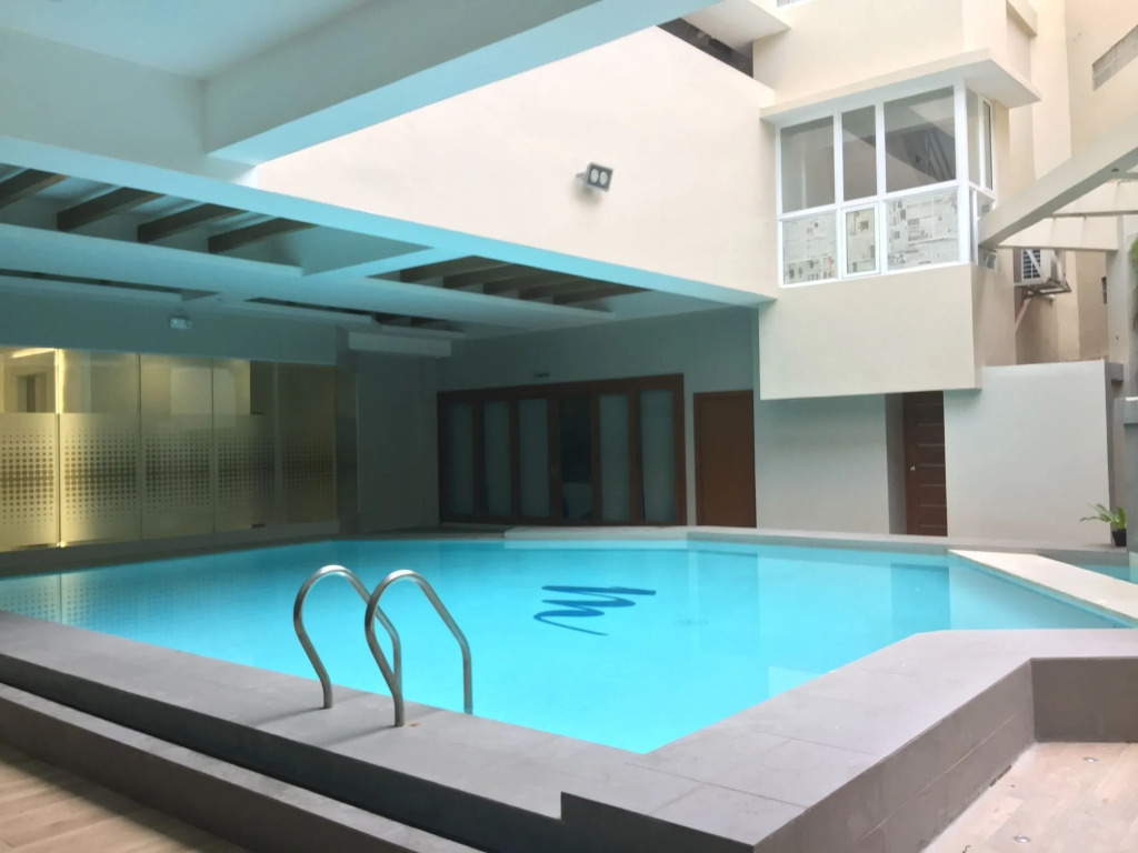 Mezzo Hotel