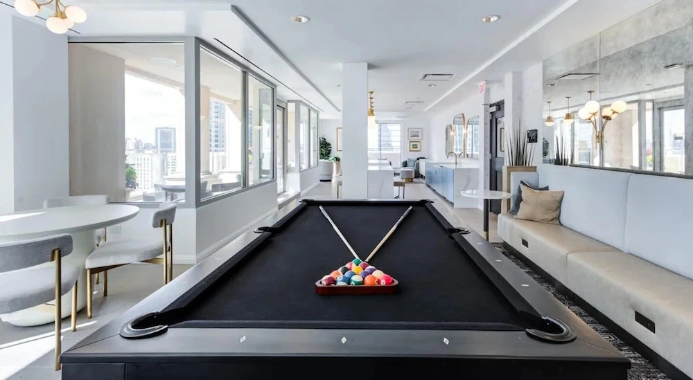 Lake View Penthouse Top Amenities Unit Laundry
