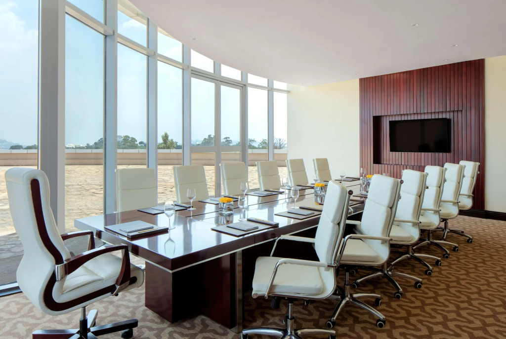 Pearl of Africa Hotel
