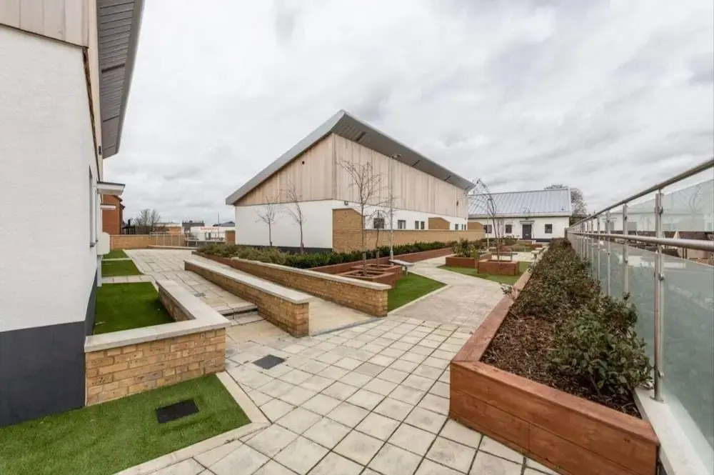 Dartfordapartment/2bed/balcony/freeparking/tv/wifi