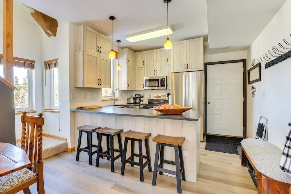 Fantastic Fraser Condo: Year-round Family Getaway