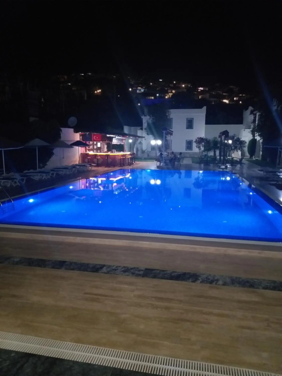 Paradise Apart Hotel