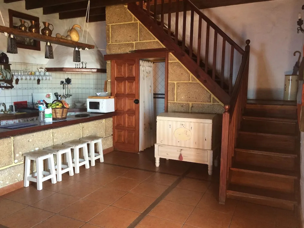 Casa Rural Tajona & Granero