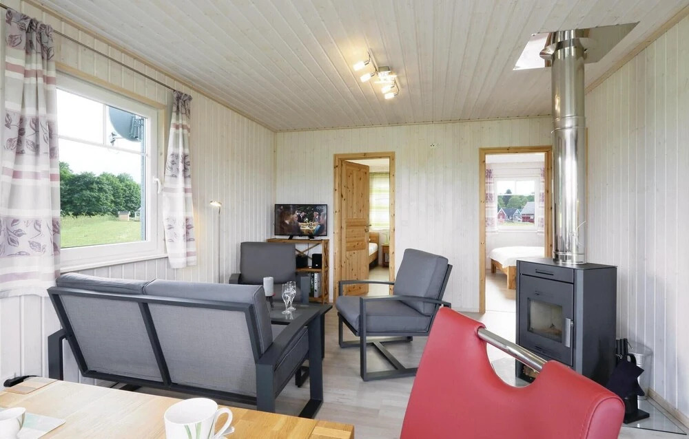 Stunning Home In Zerpenschleuse