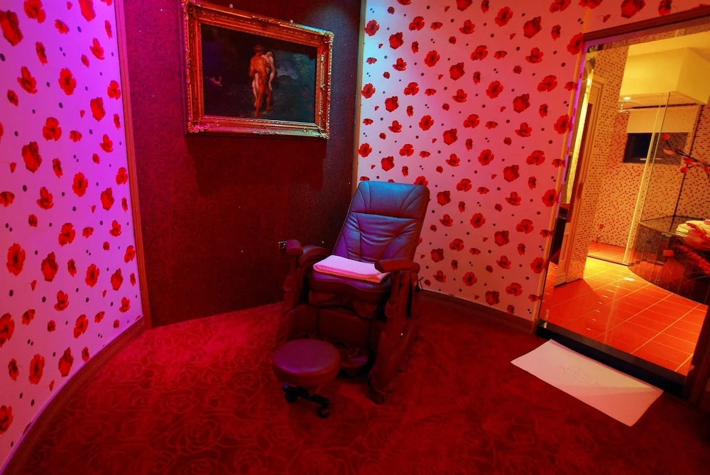 Rage Motel
