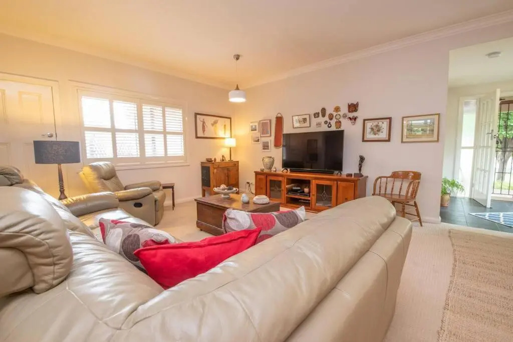 Ophir Abode Beautiful 4 Bedroom Home