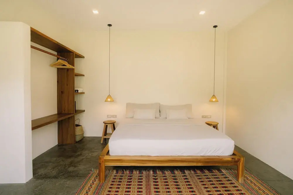 Ananda House