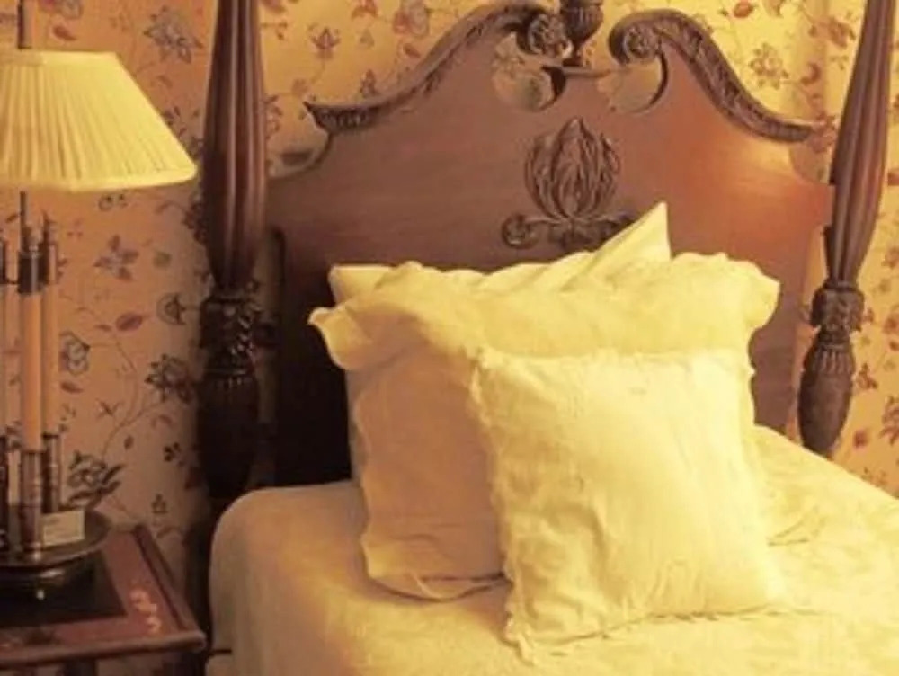 Wayside Inn