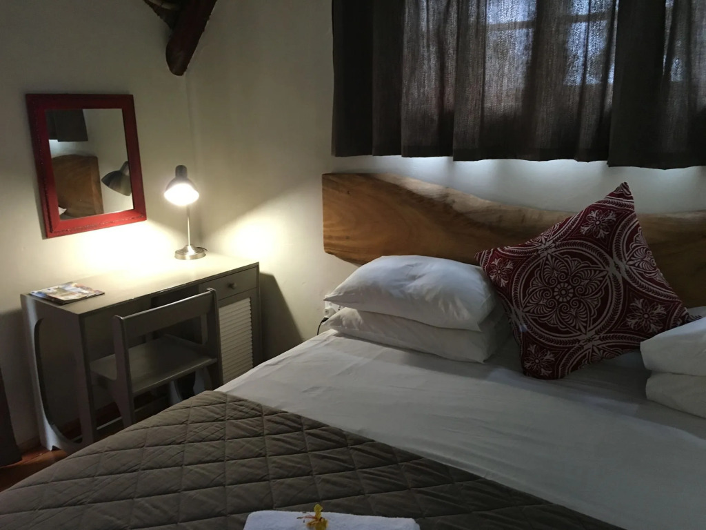 The Birdhouse Bed & Breakfast #NO Loadshedding #Solar Energy