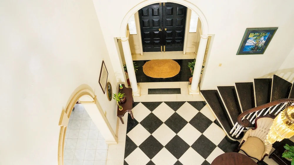 Amazing Family Retreat In Montego Bay! Enjoy A Private Pool And Breathtaking Views! 4 Bedroom Villa by Redawning