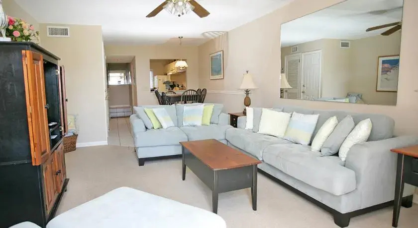Summerhouse 132 by Vacation Rental Pros