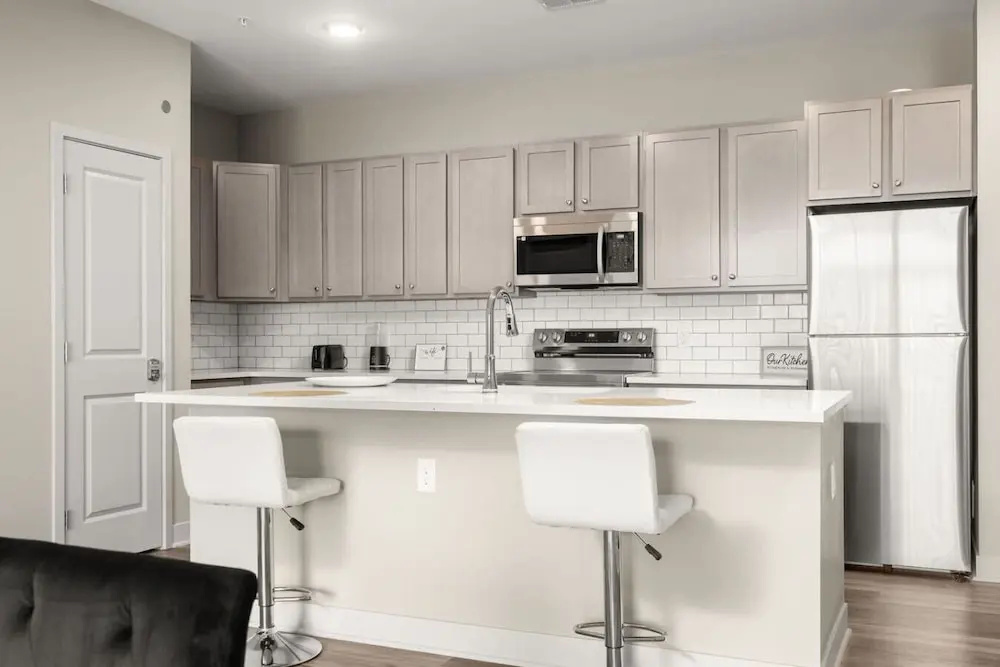Spacious Whitestown Getaway
