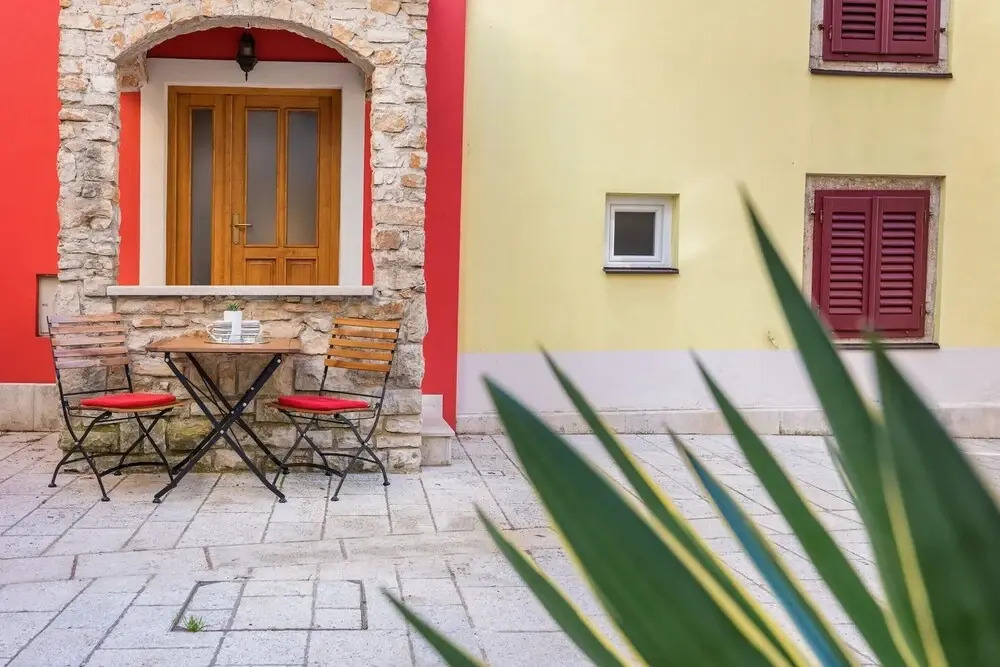 Picturesque City Center House in Fazana