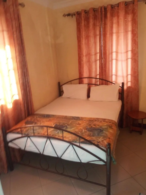 New Kivulini Guest House