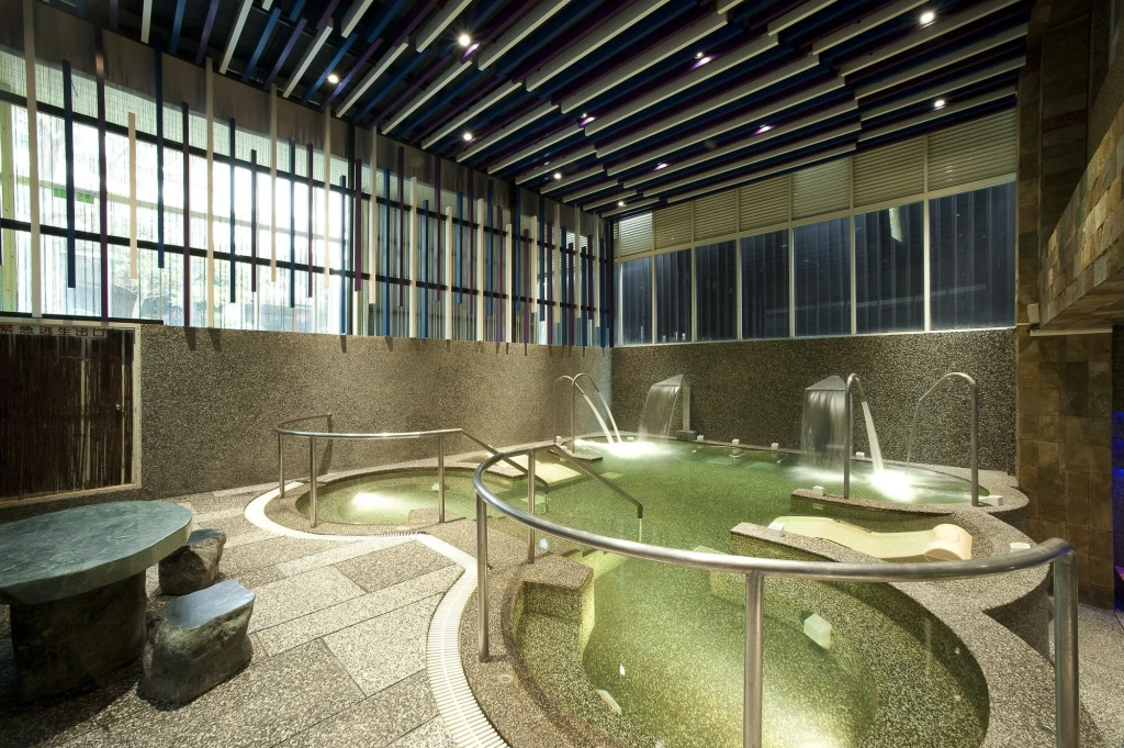 One Fukun Hotel