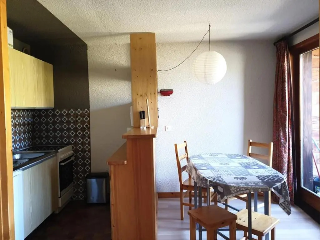 Appartement Saint-Jean-d'Aulps, 1 pièce, 6 personnes - FR-1-573-71