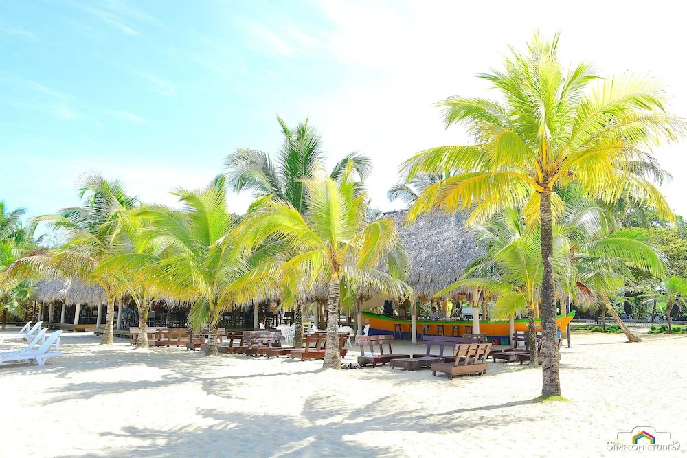 Arenas Beach Hotel