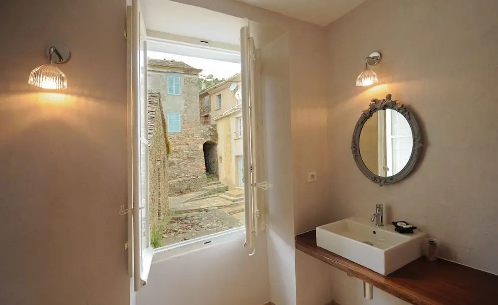 Casale Lucrezia