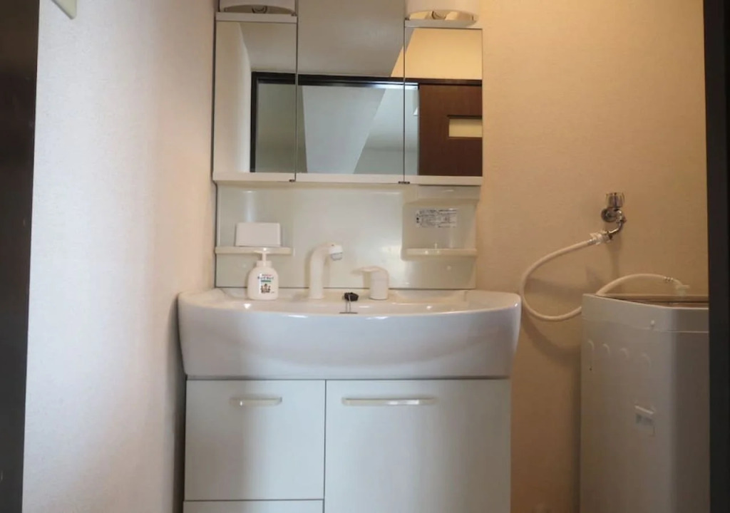 NEST Near Nagoya station Lupo501