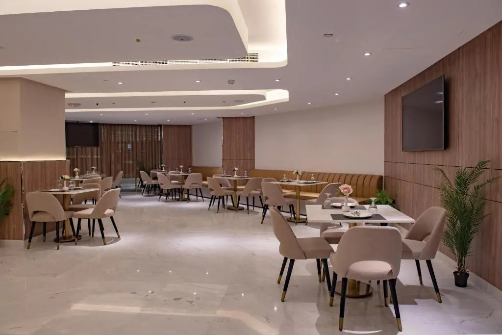 Corp Executive Hotel Doha Suites