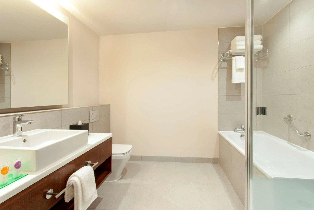 Hyatt Place West London Hayes