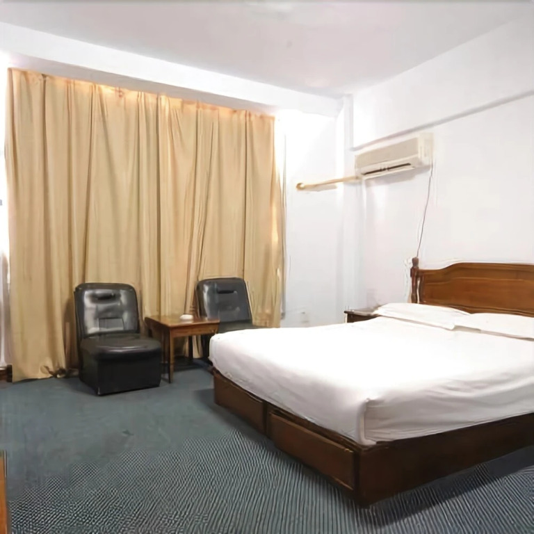 Mandi Apartment