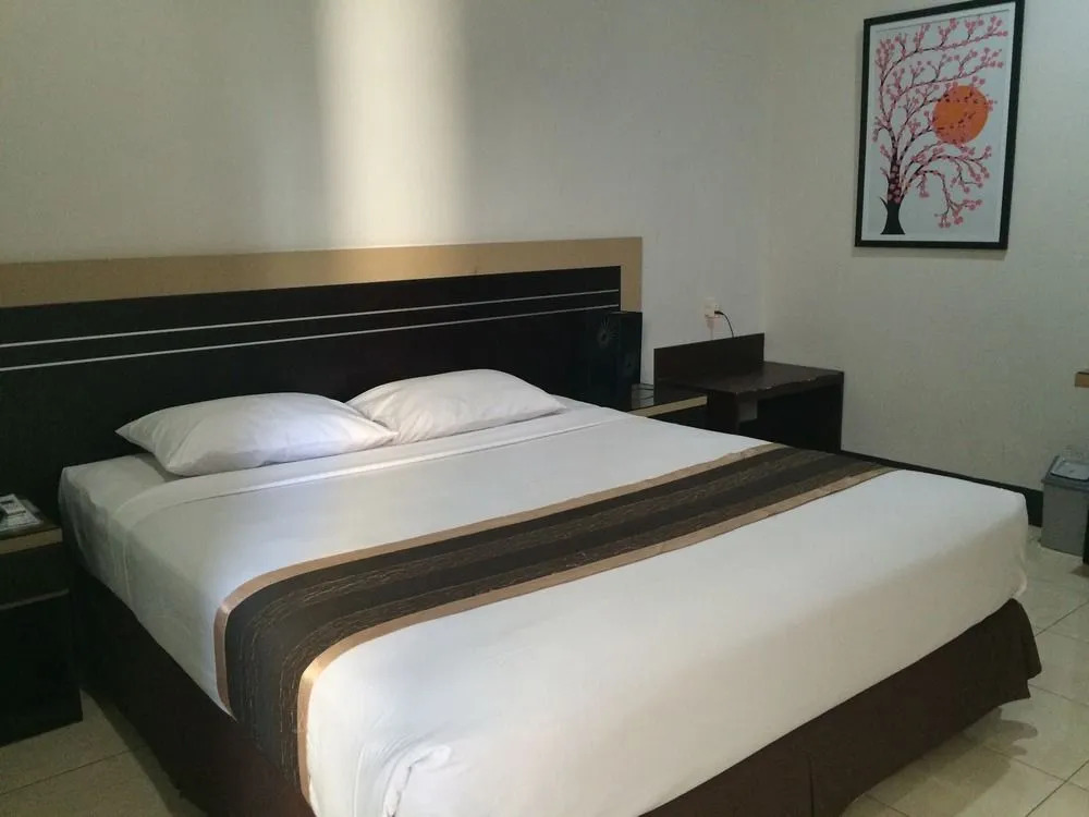 Airy Mataram Cakranegara Maktal 3 Lombok