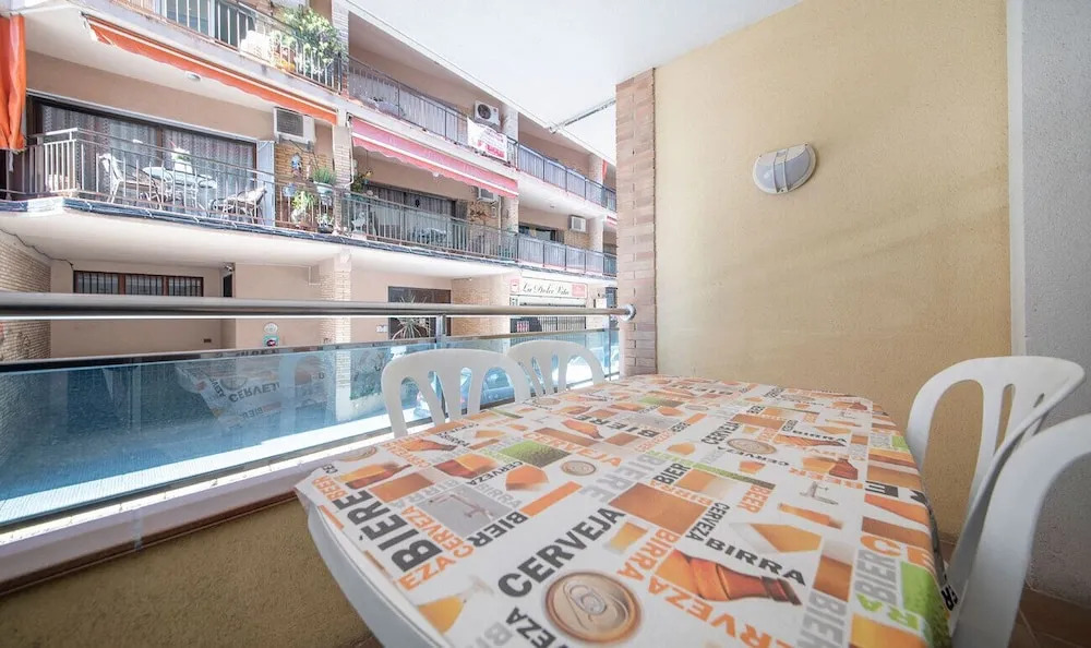 Apartment AC 20mts From Beach - R95