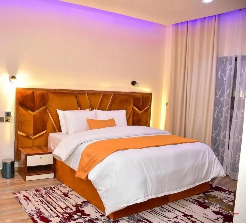RKD SUITES Asaba