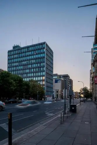 Suite 11 Victoria Square