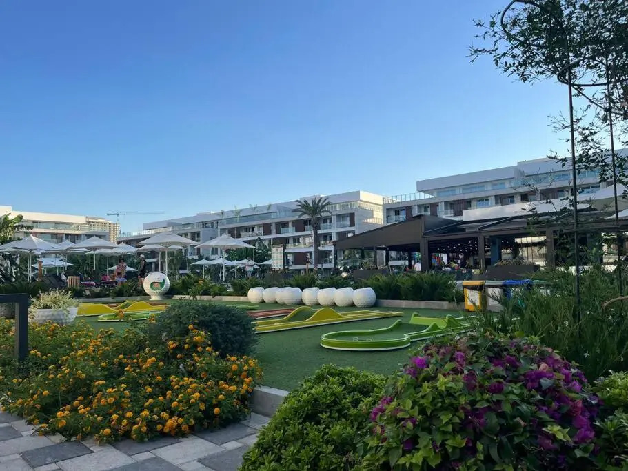 Long Beach Resort studio apartment