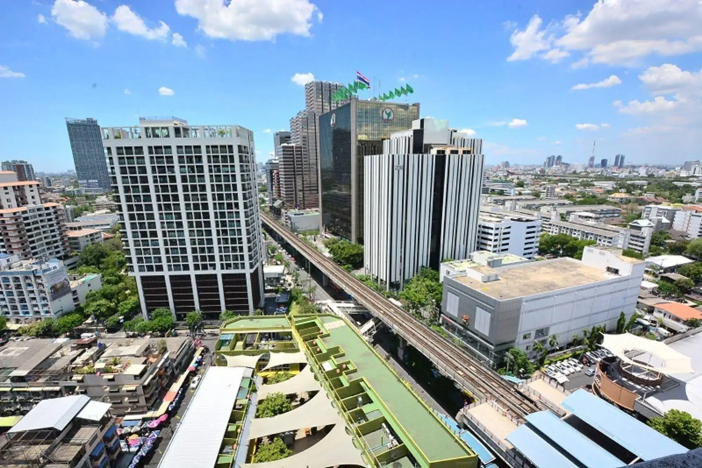 Piyavan Tower Serviced Apartment