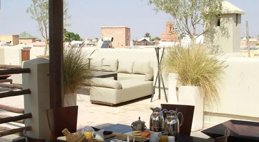 Riad Charlott