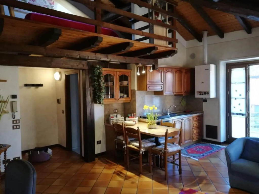 Appealing holiday home in Crone with terrace
