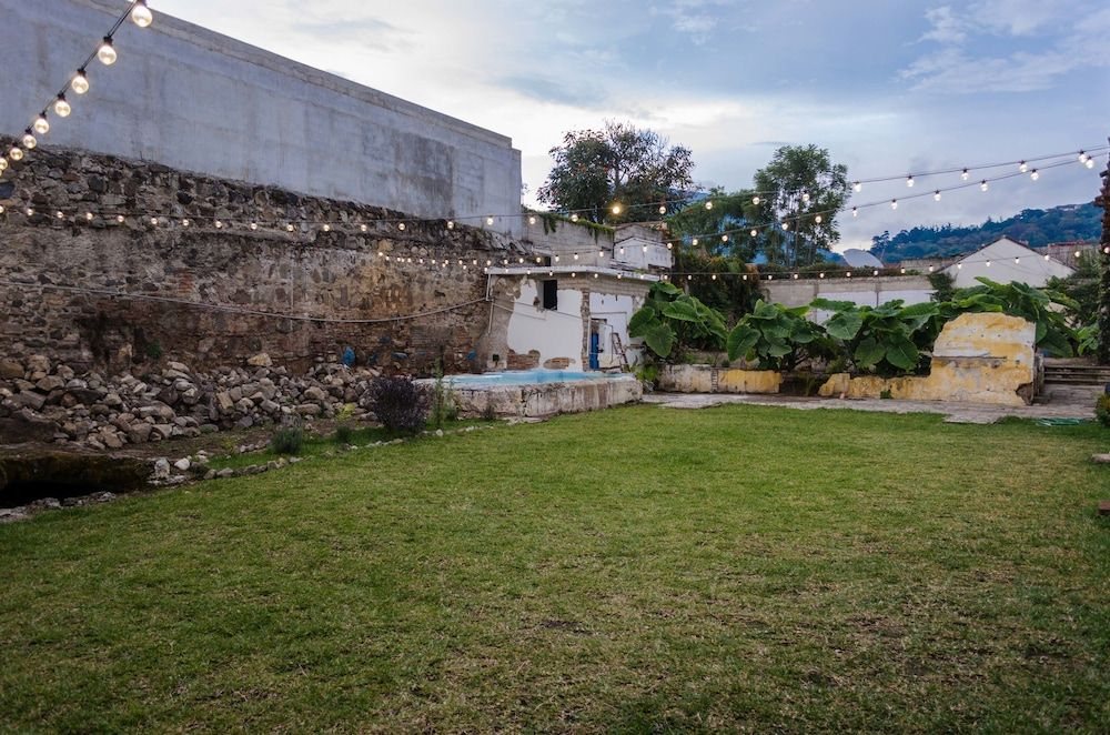 Lemon Tree Hostel