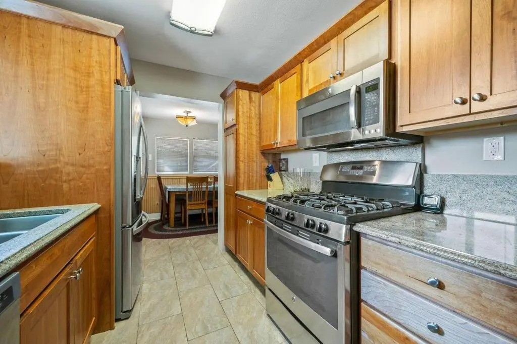 Cozy Green Cottage Coeur d Alene ID