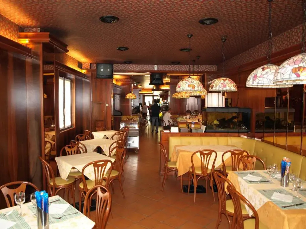 Hotel Karol