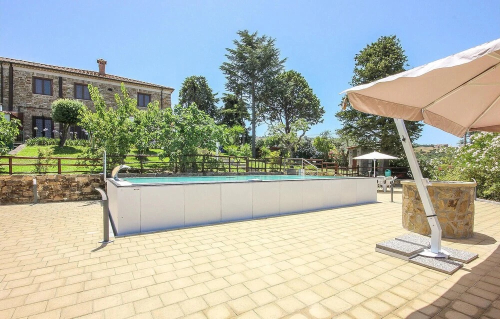 6 Bedroom Beautiful Home In Perdifumo