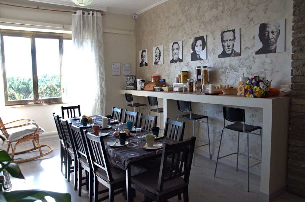 Movie Home Guesthouse