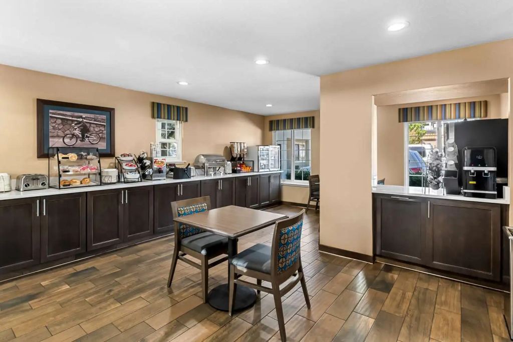 Best Western University Lodge