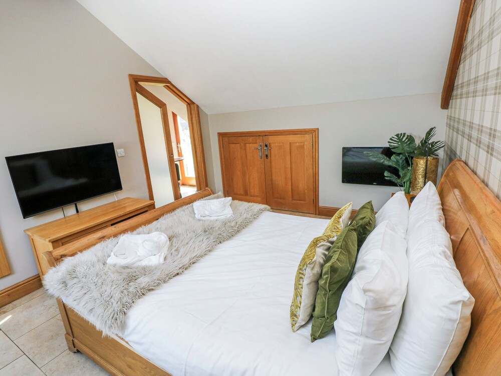 Willow Apartment - Gower