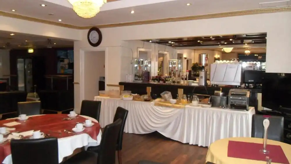 Skyways Hotel