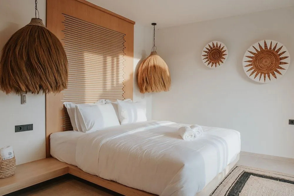 Somnus Suites