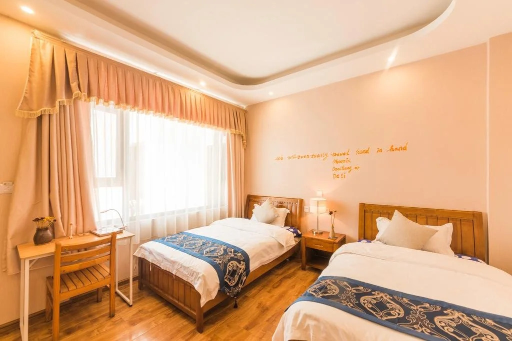 Small Times Inn