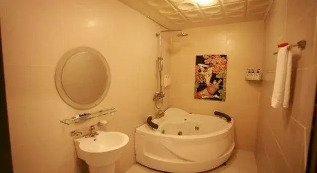 MK Hotel
